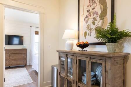 Downtown Luxury Farmhouse Apartment #4 West Dundee Екстер'єр фото